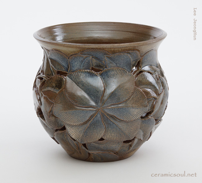 ceramic art_blue by Jeonghun, Lee