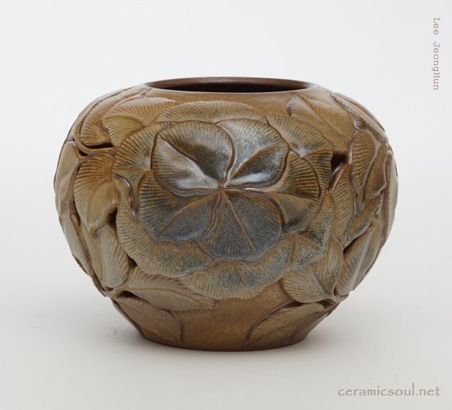 ceramic artwork_eternity by Jeonghun, Lee