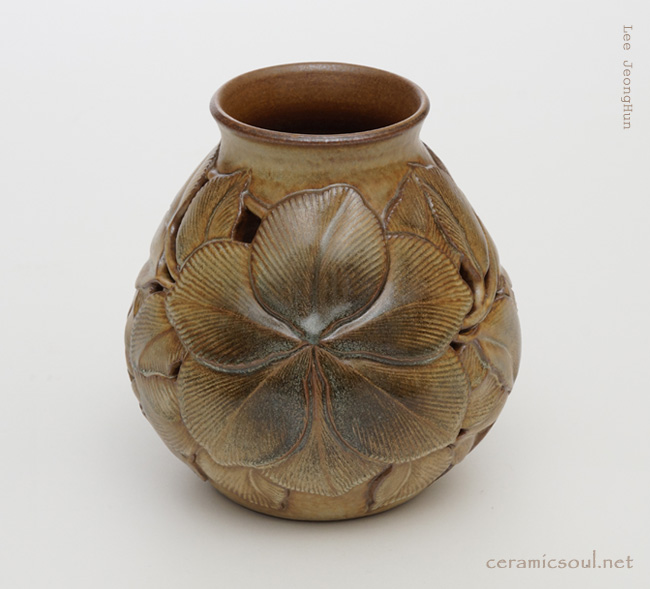 ceramic artwork_sincerityl by Jeonghun, Lee