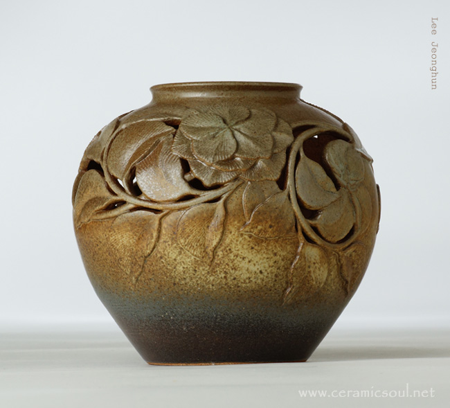 ceramic artwork_aurora