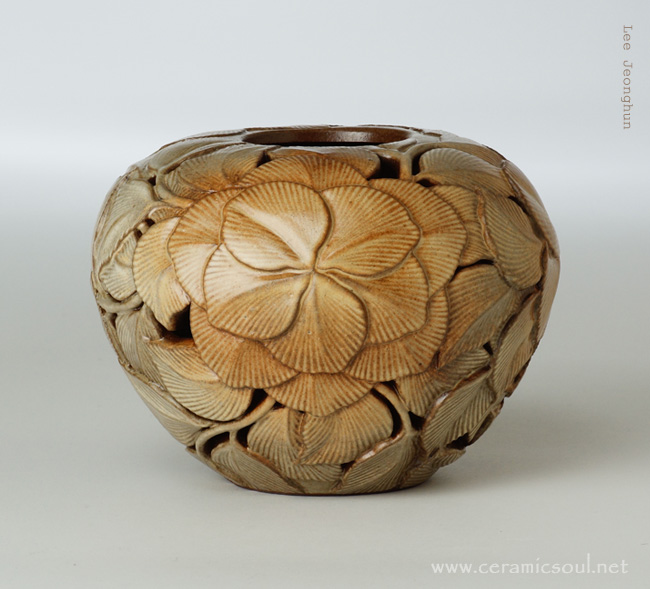 ceramic artwork-equilibrium